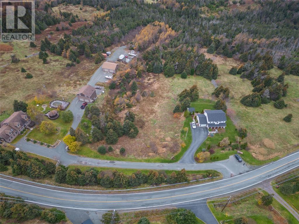 563-565 Marine Drive Property Photo 2