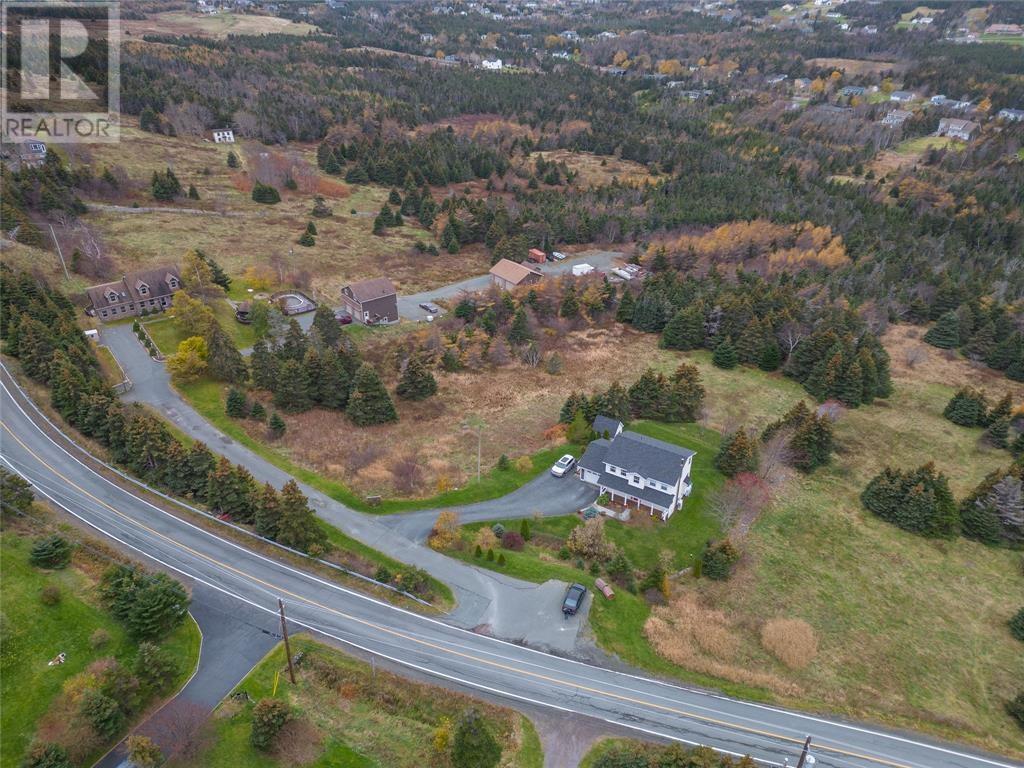 563-565 Marine Drive Property Photo 5