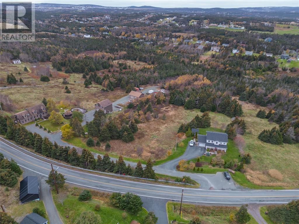 563-565 Marine Drive Property Photo 6