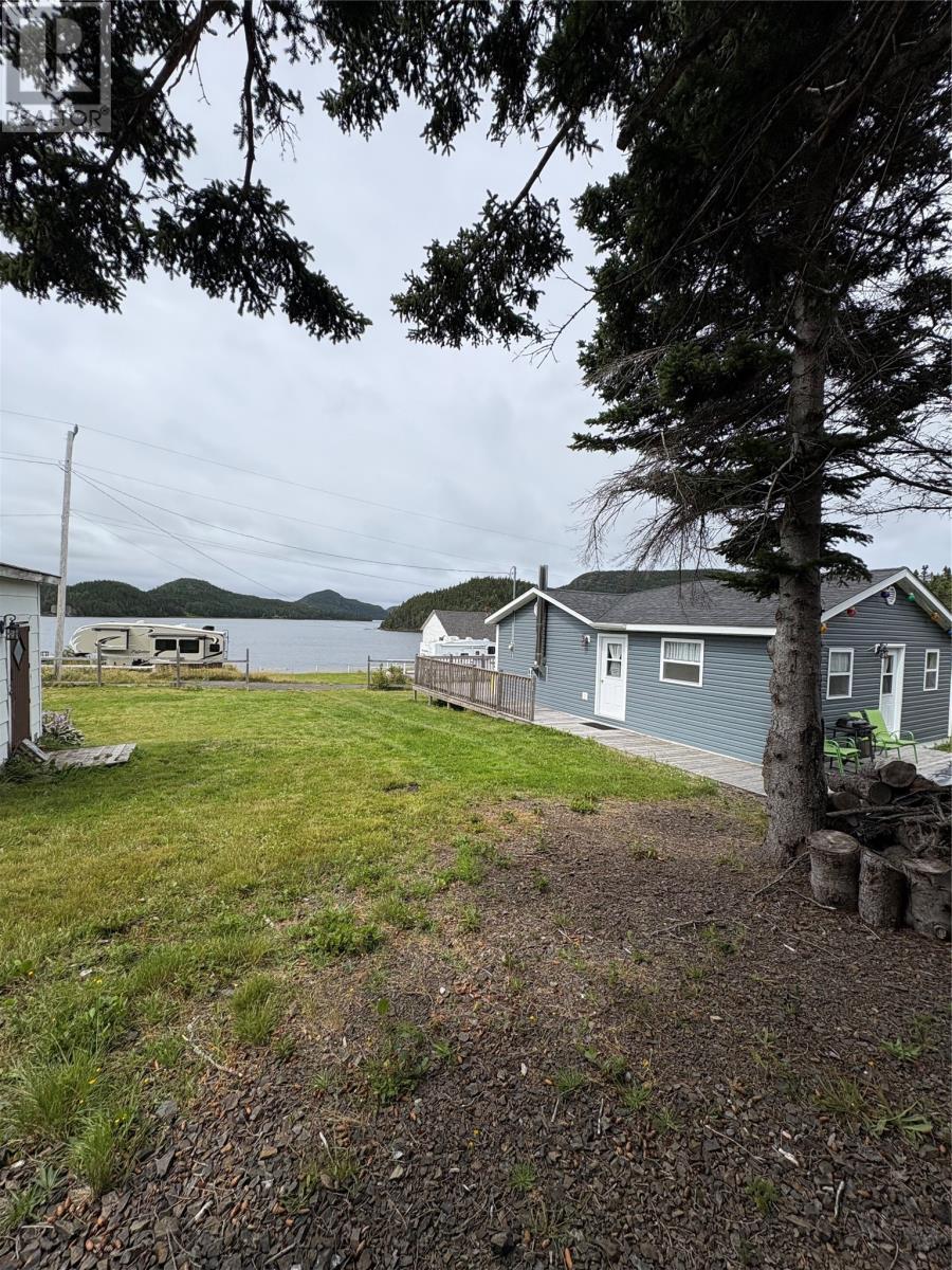 4 Harbour View Lane Property Photo 2