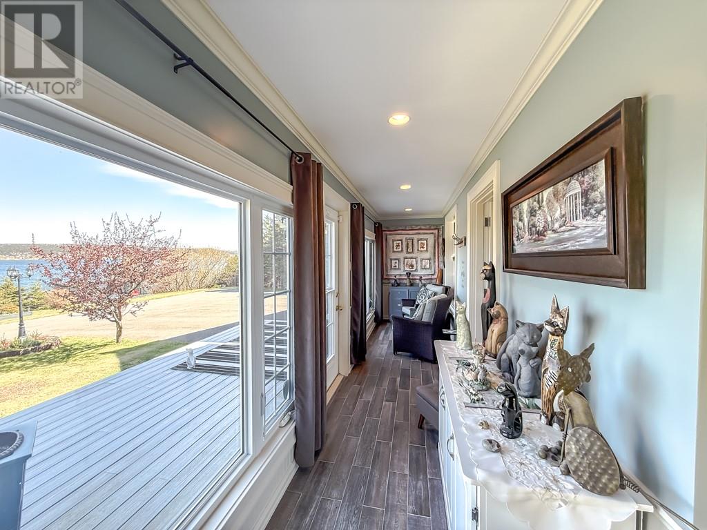 98 Greens Road Property Photo 12