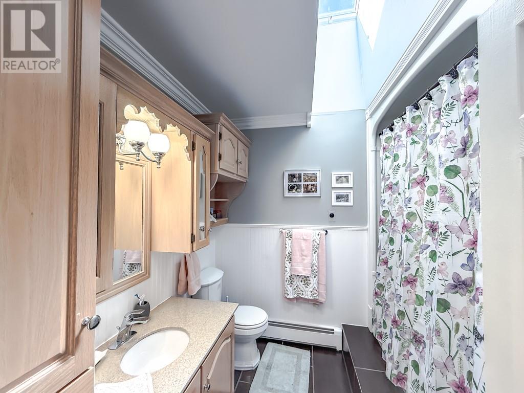 98 Greens Road Property Photo 23