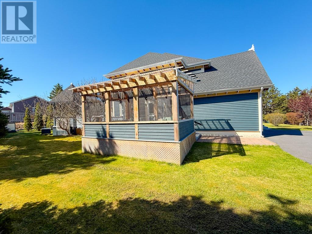 98 Greens Road Property Photo 48