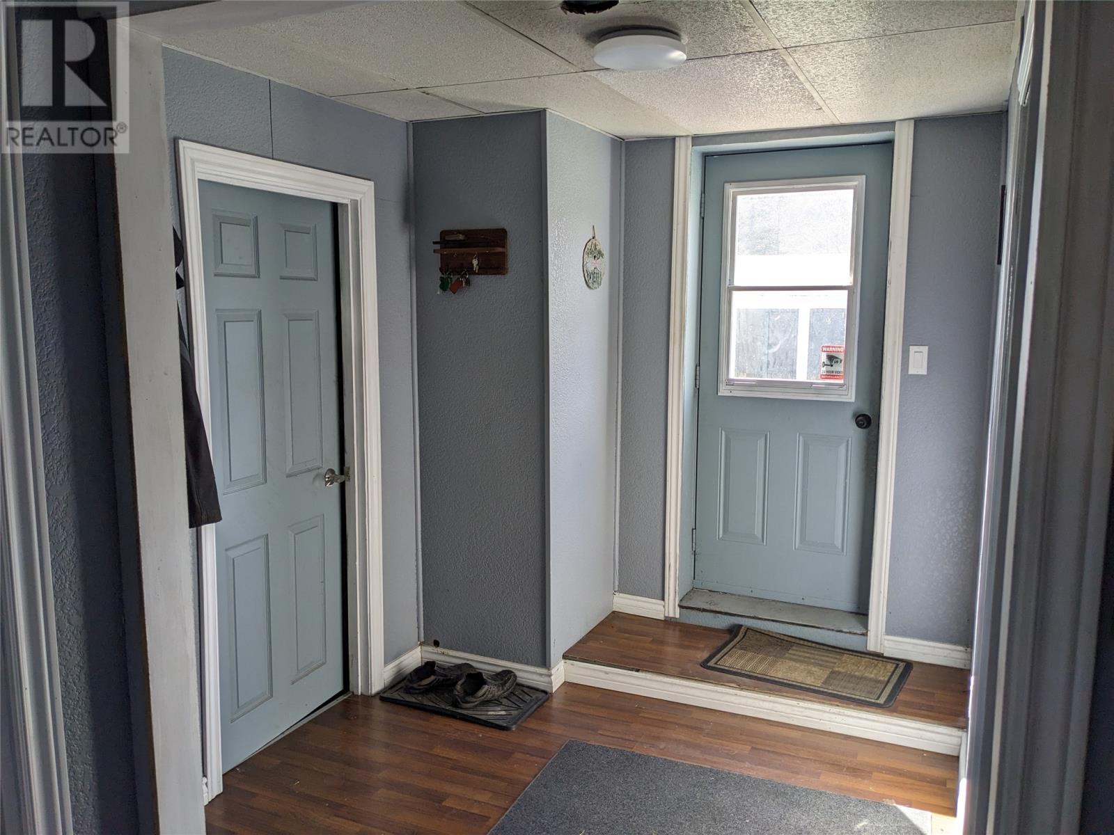 12 Forest Road Property Photo 27