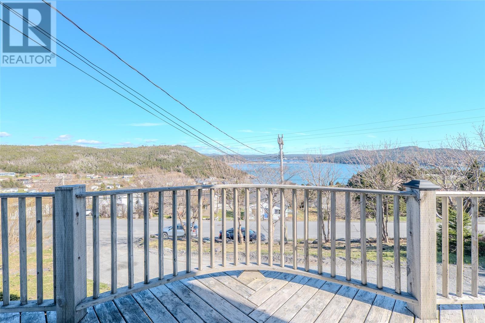 28 Old Settlement Hill Property Photo 8