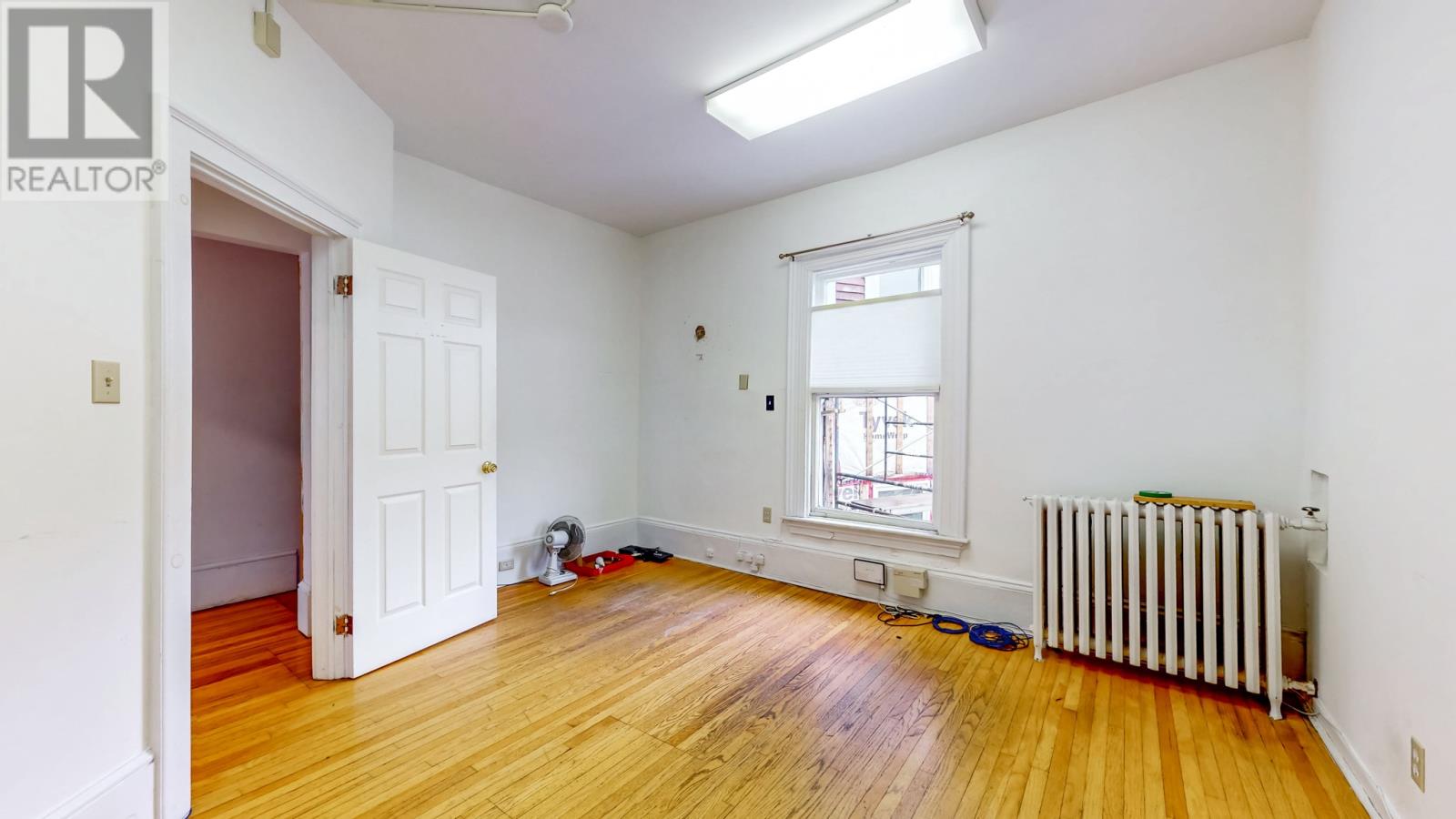 28 Cochrane Street Property Photo 9