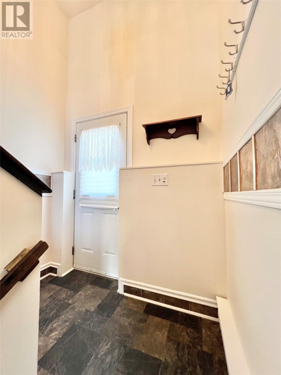 11 Fourth Avenue Property Photo 32