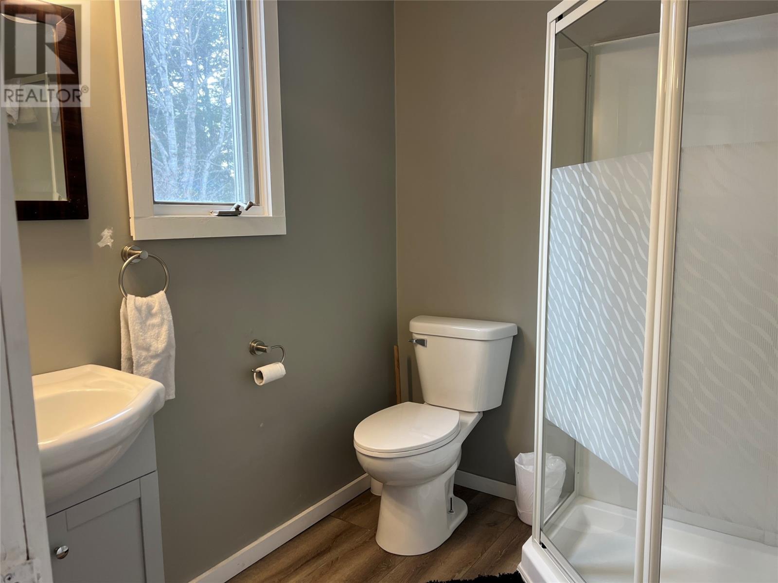 2 Sunset Drive Property Photo 18