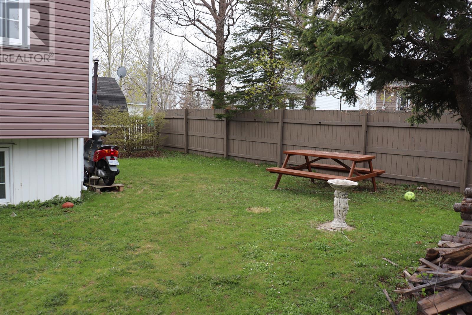 101 Queen Street Property Photo 3