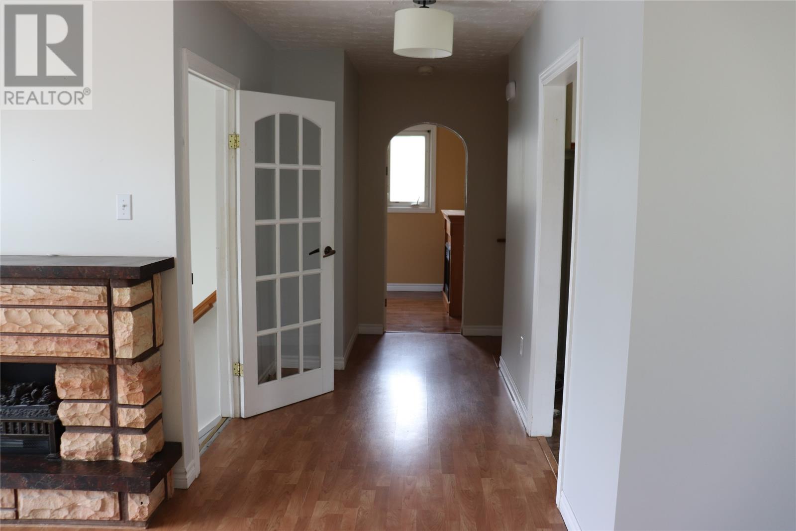 101 Queen Street Property Photo 8