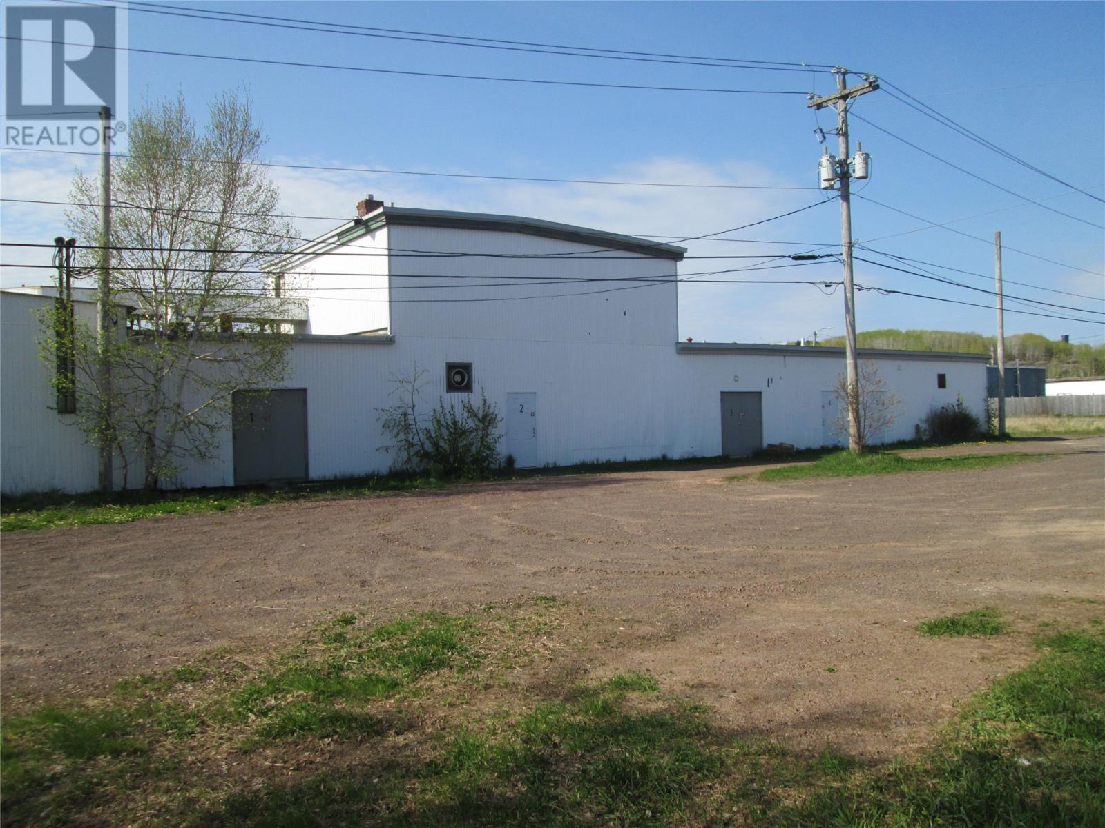 2 Cobbs Lane Property Photo 21