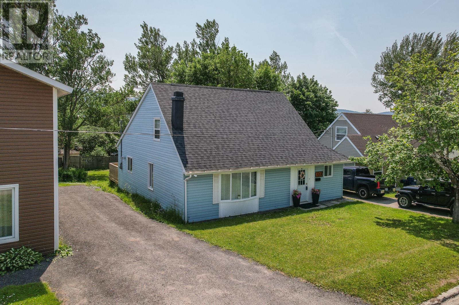 126 East Valley Road