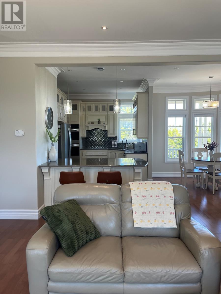 237 John Cabot Drive Property Photo 16
