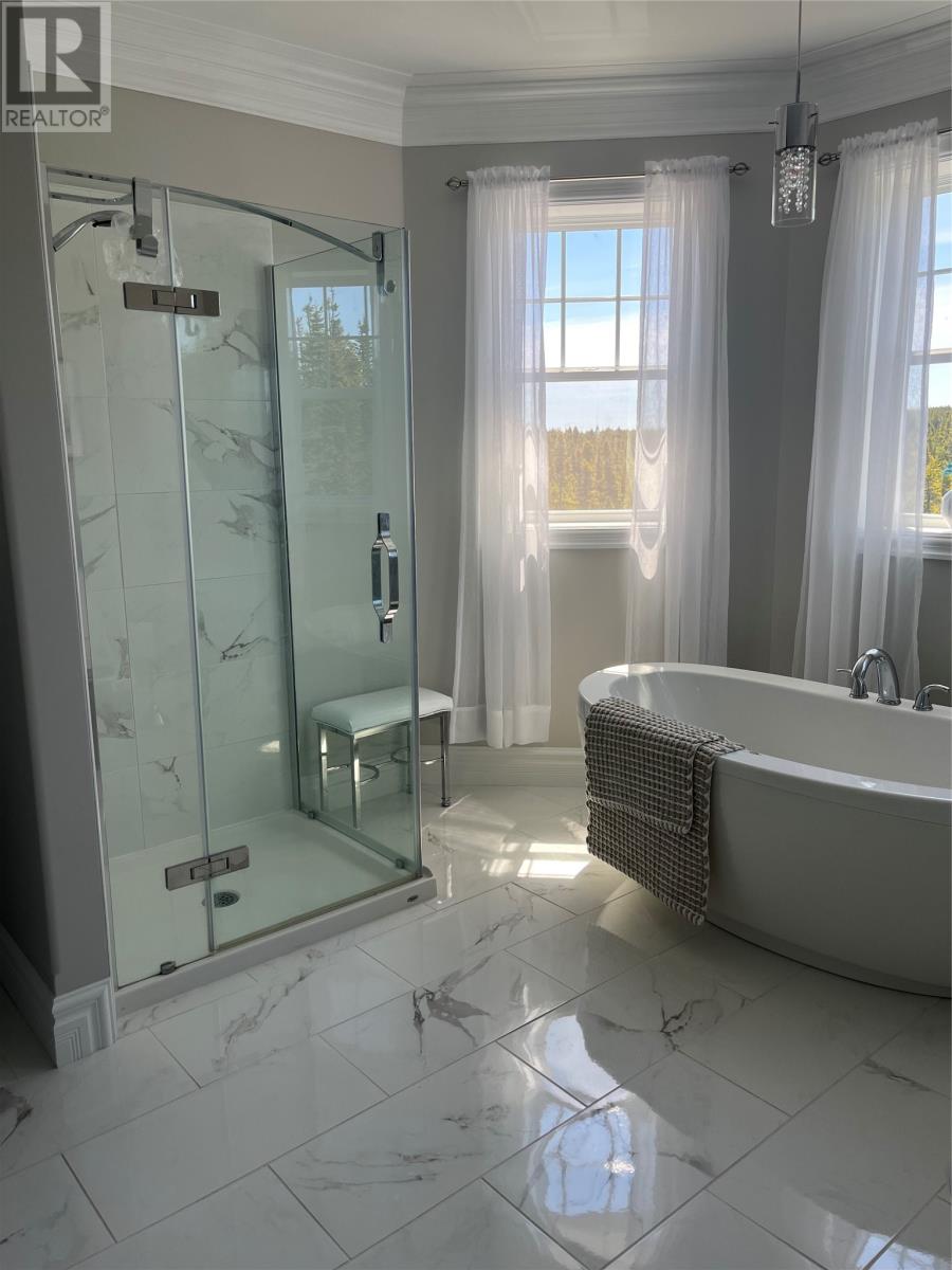 237 John Cabot Drive Property Photo 25