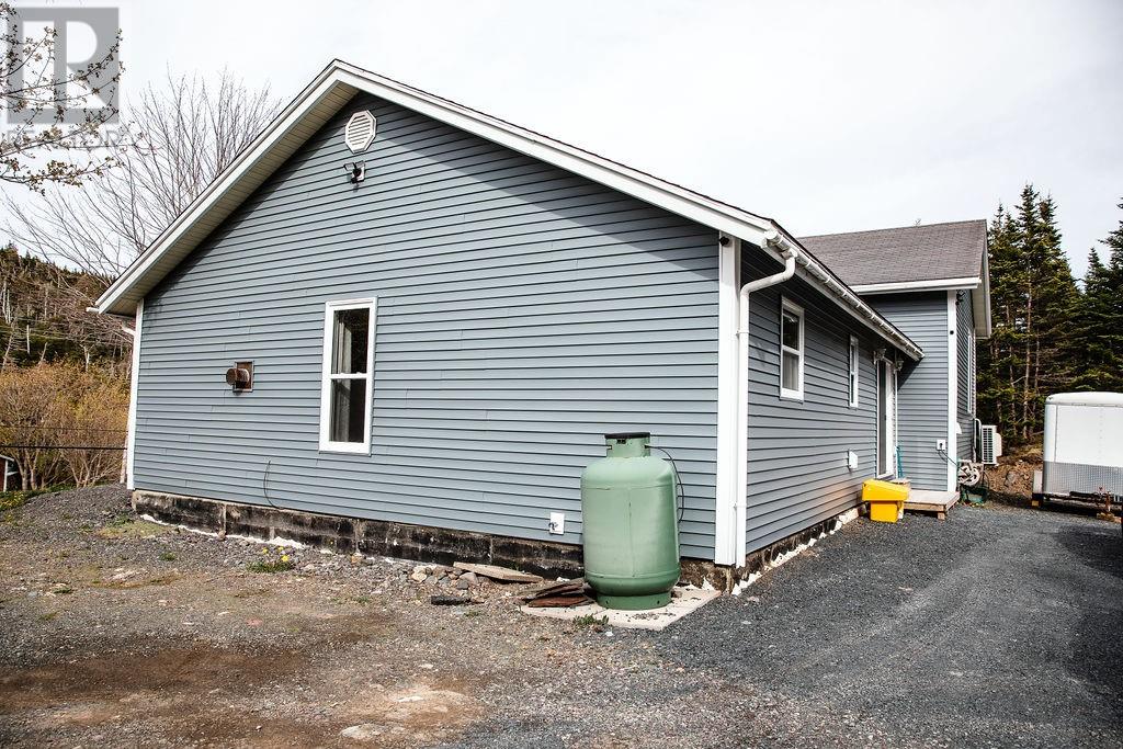 27 Main Road Property Photo 45