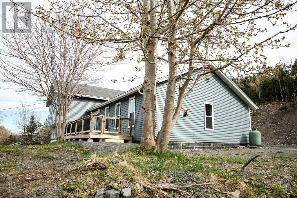 27 Main Road Property Photo 46