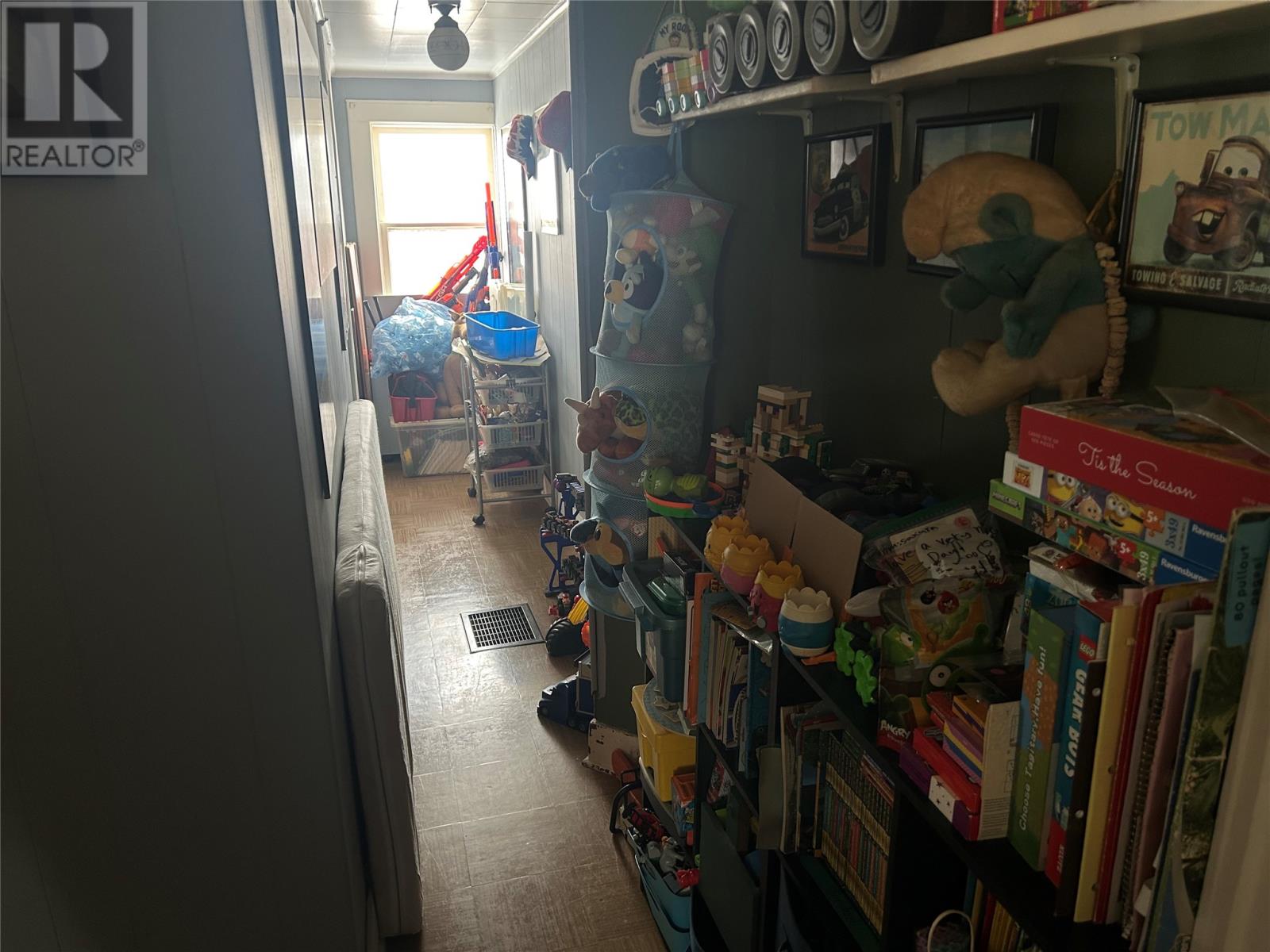 3-5 Roan Street Property Photo 8