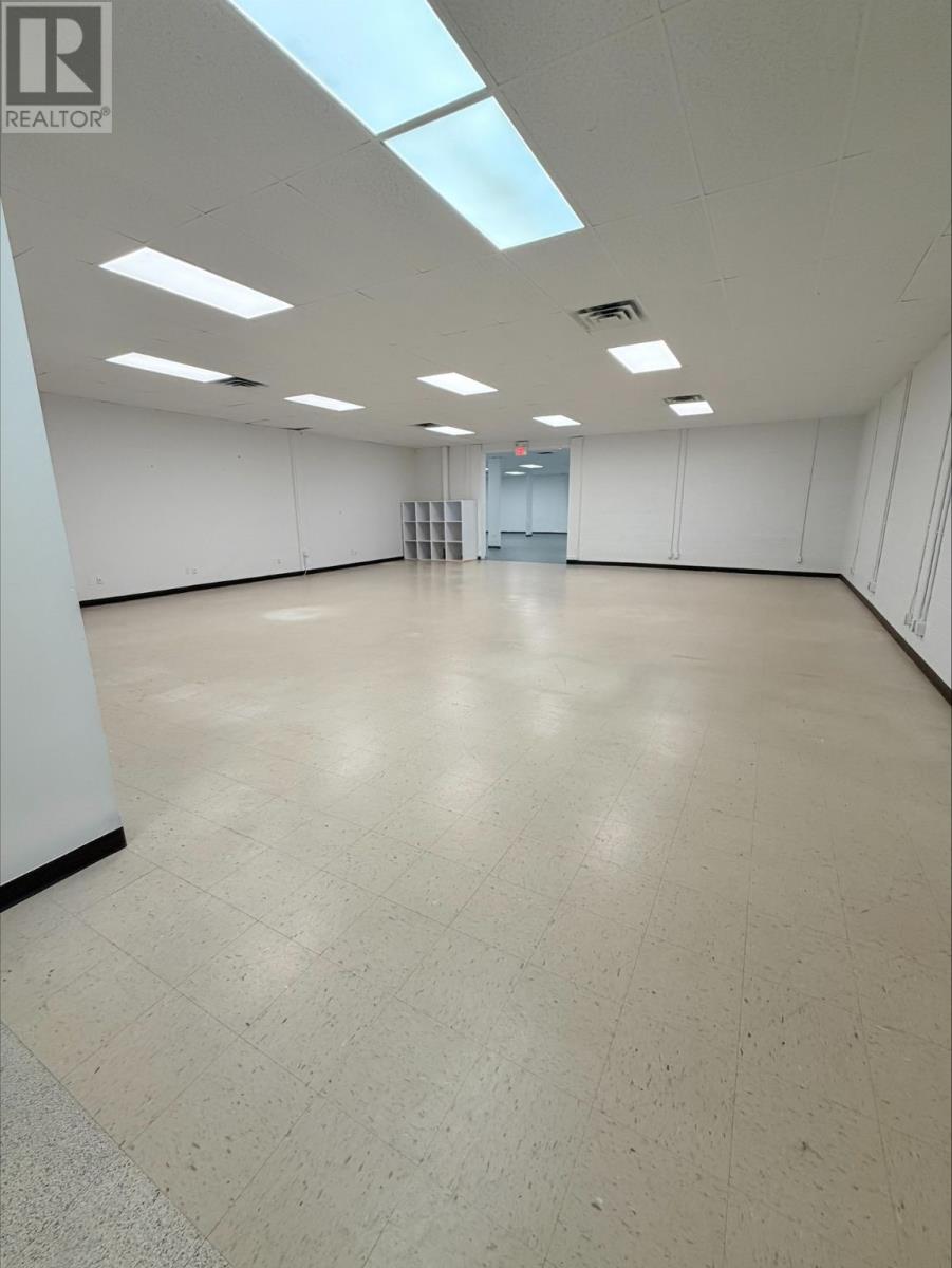 210 Kenmount Road Property Photo 3