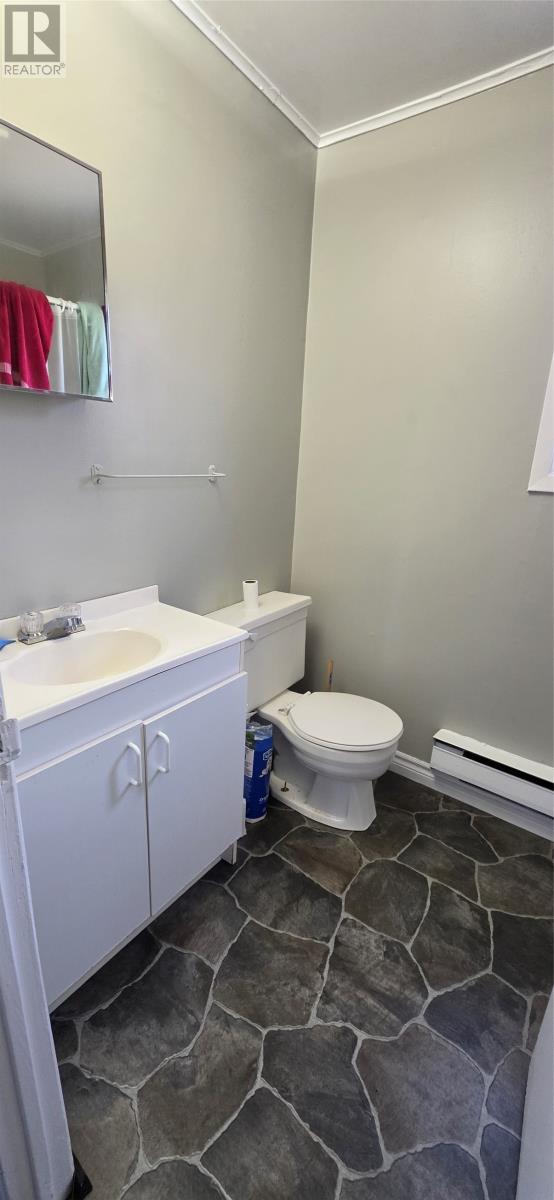 24 Water Street W Property Photo 9