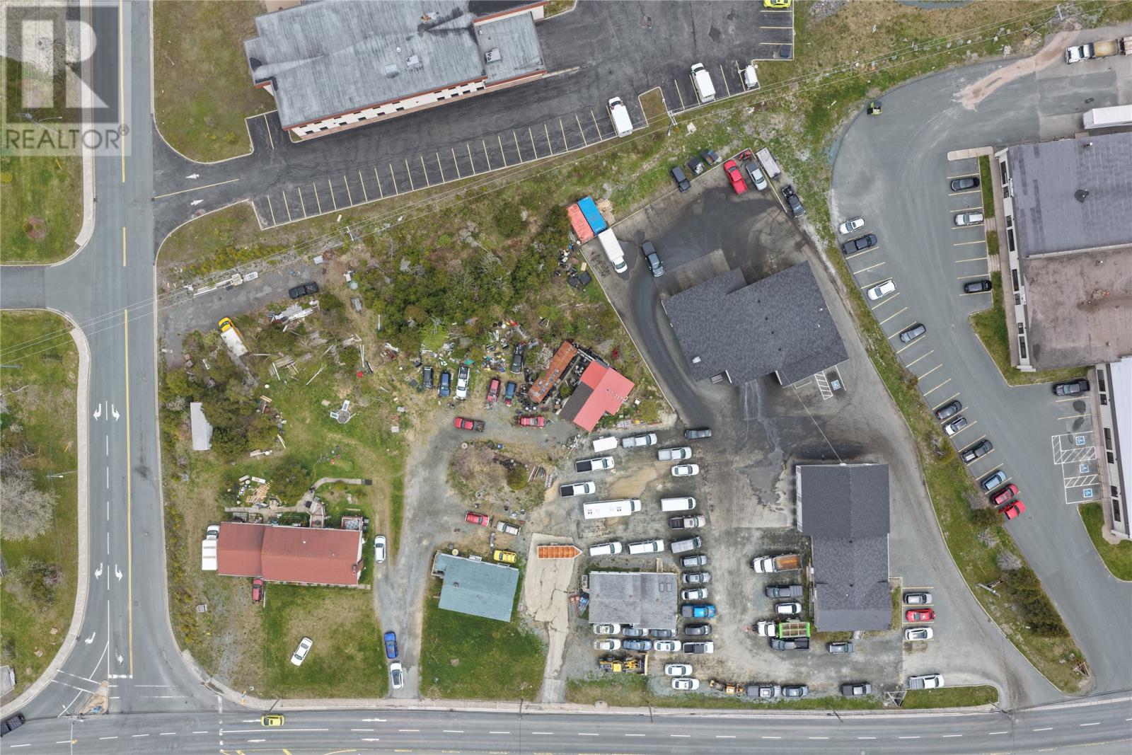 1186-1192 Topsail Road Property Photo 13