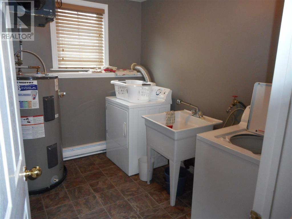 6 Harbourview Avenue Property Photo 17