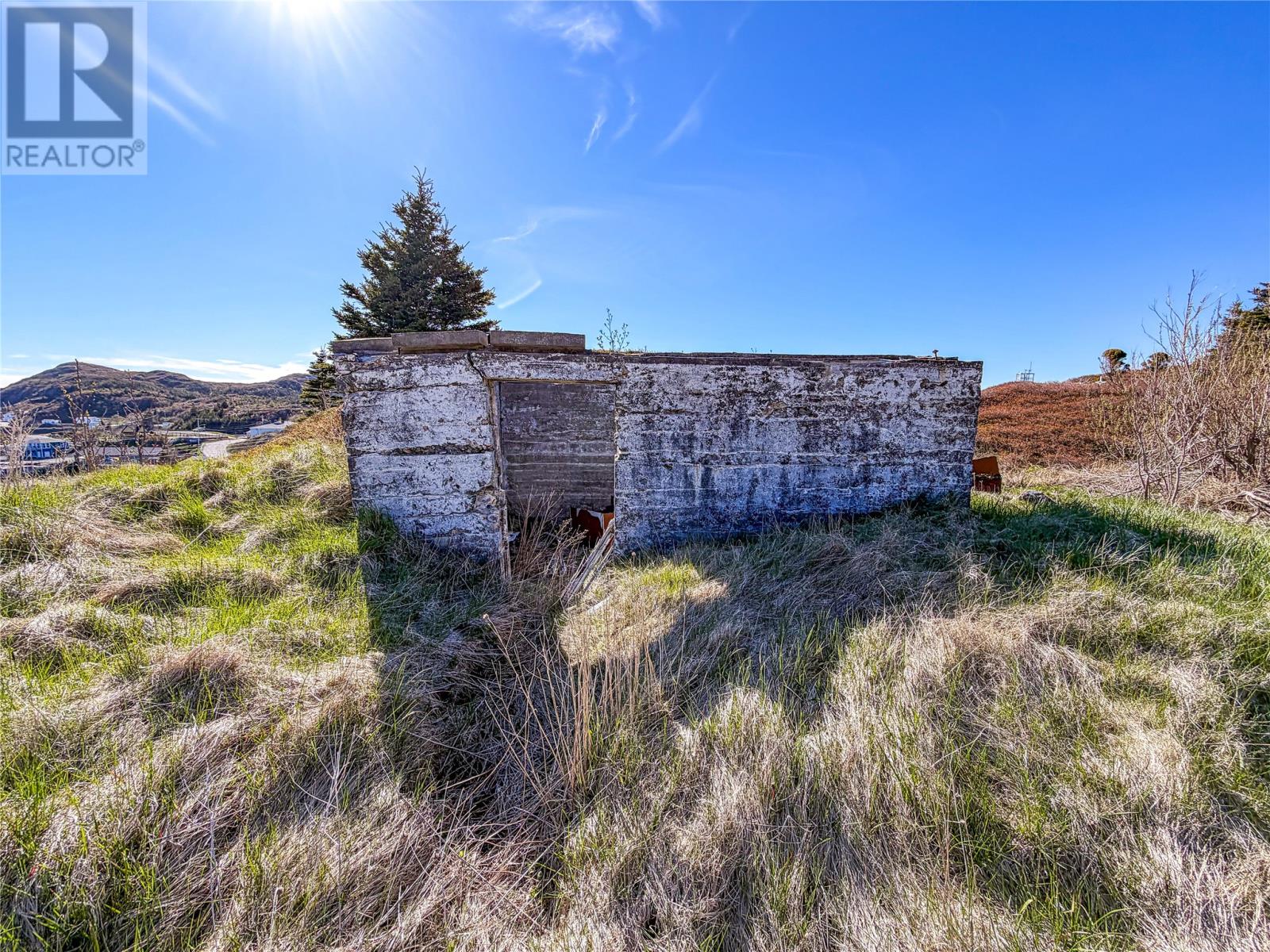 3 Parson's Point Property Photo 7