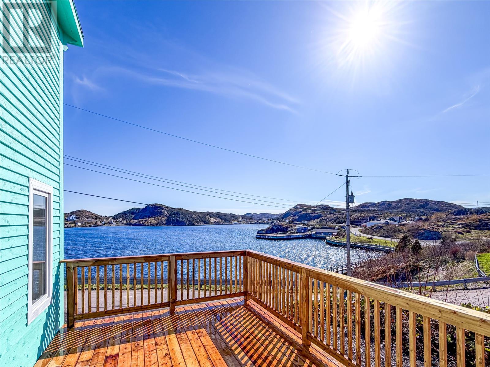 3 Parson's Point Property Photo 11