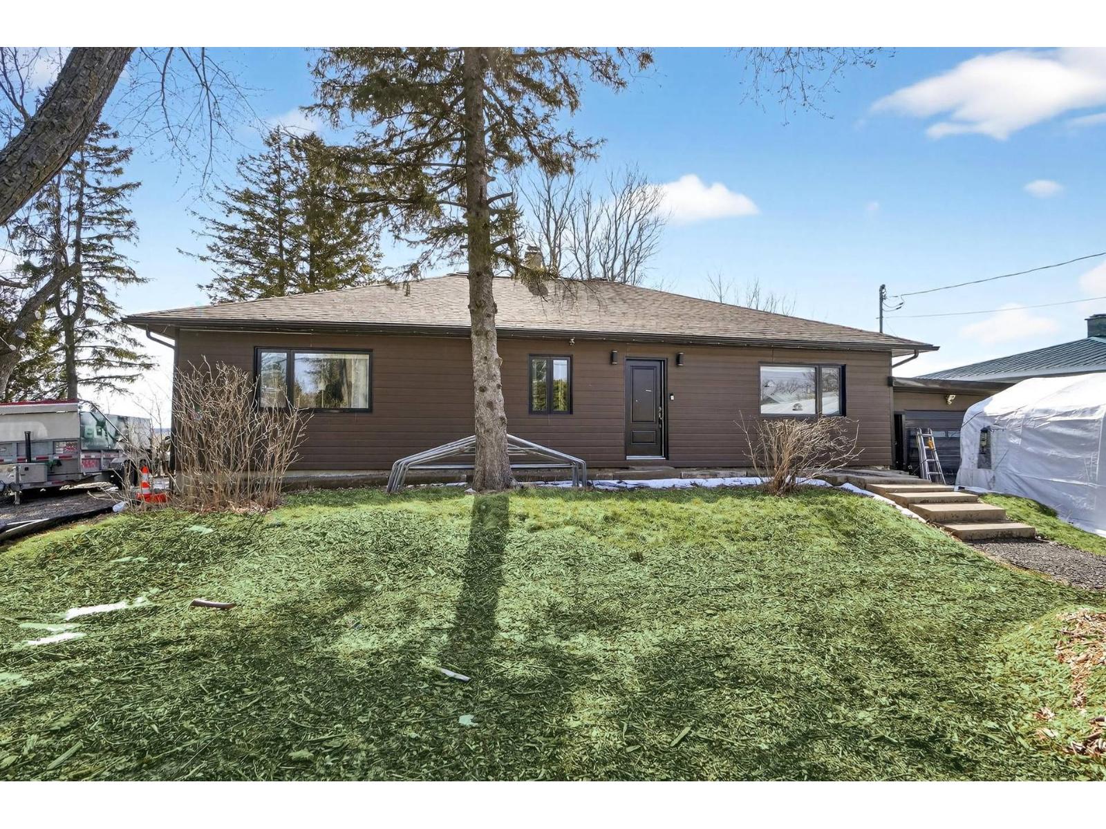 751 Route 203 Property Photo 1