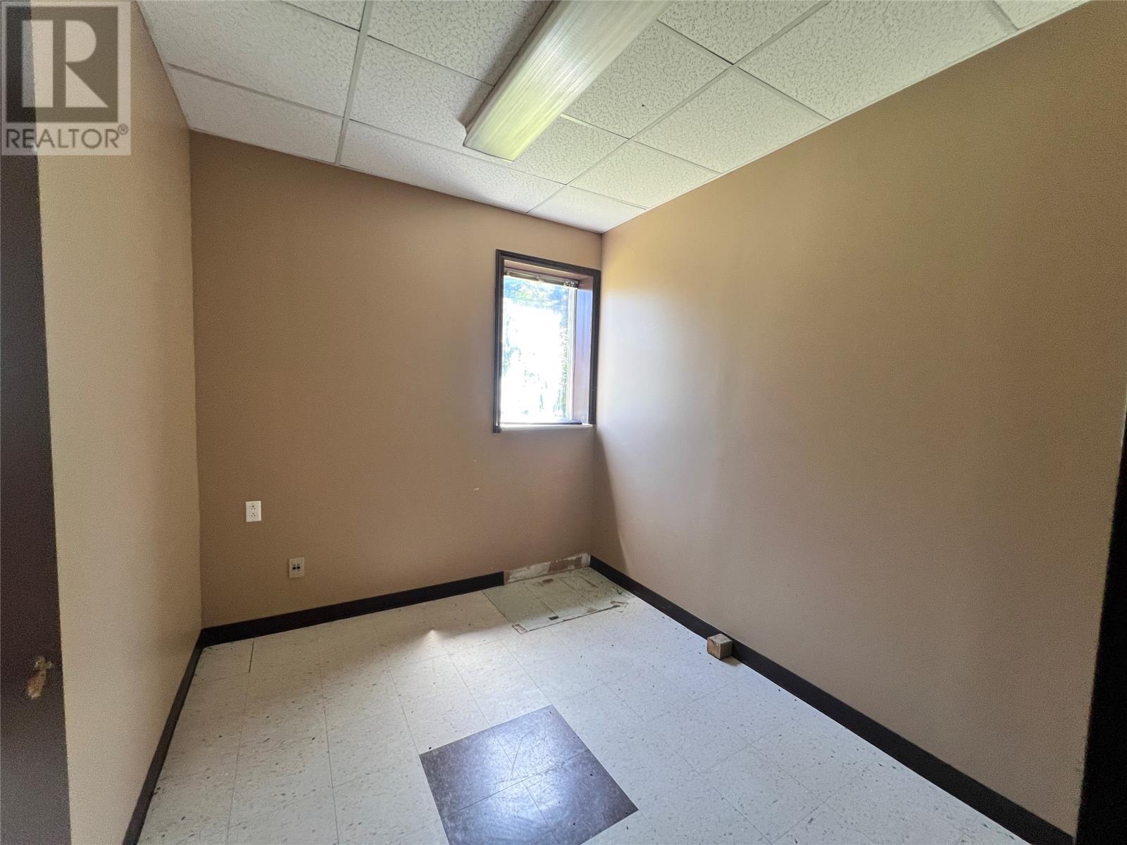7-9 Roddick Crescent Property Photo 21