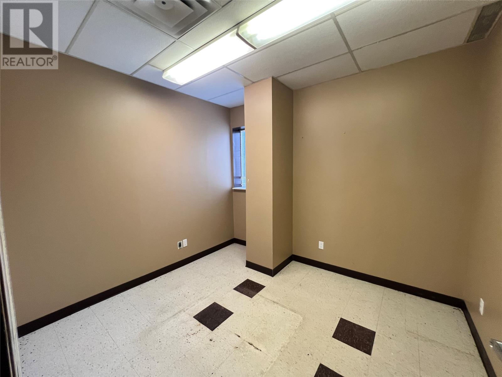 7-9 Roddick Crescent Property Photo 23