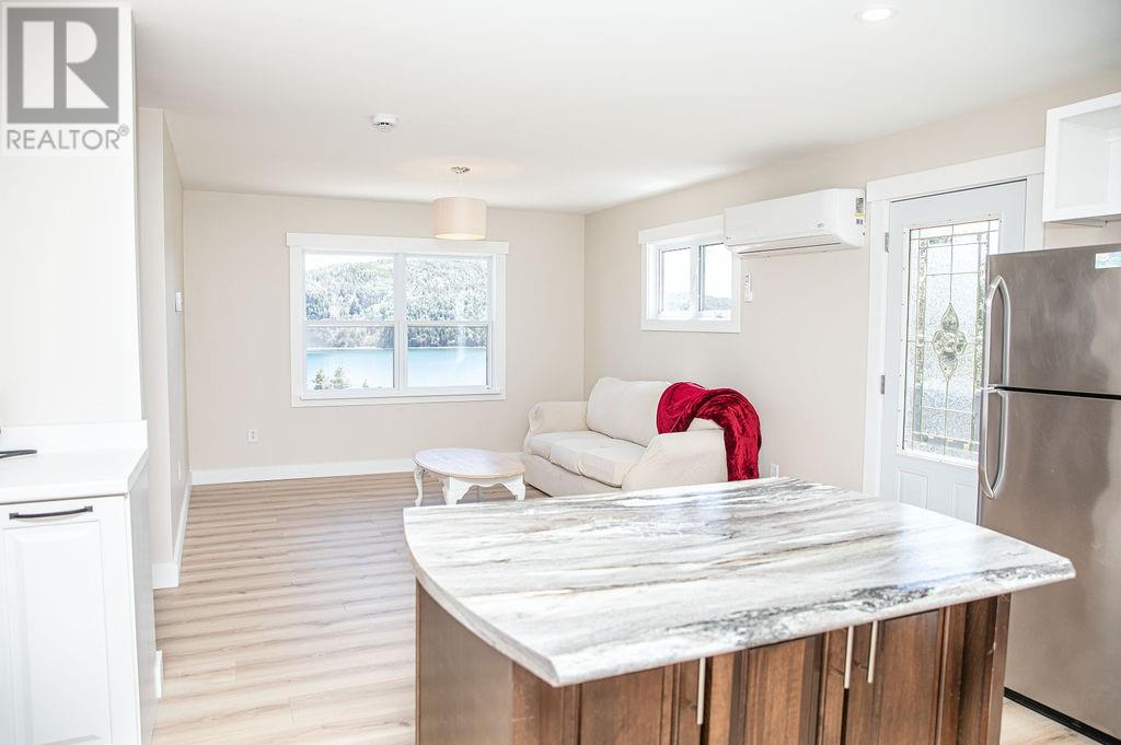 24 Cabot Lane Property Photo 15