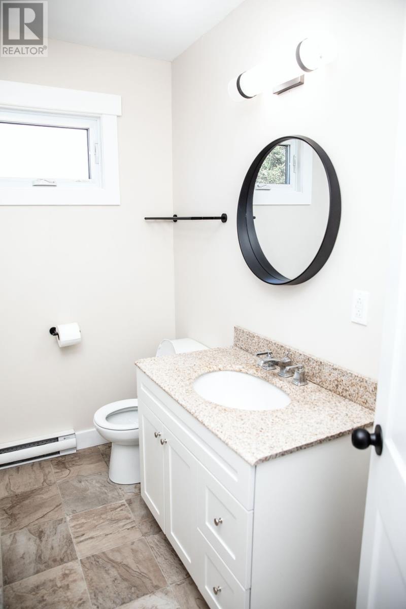 24 Cabot Lane Property Photo 19
