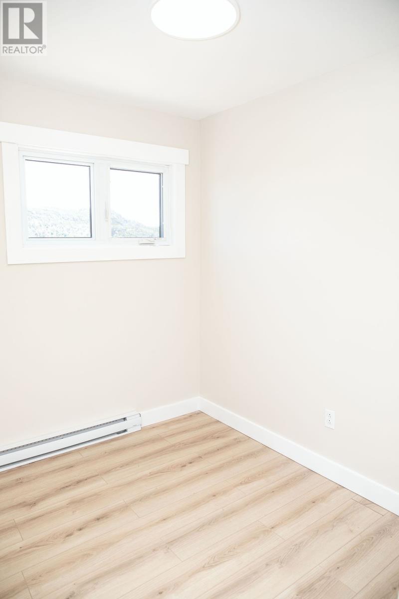 24 Cabot Lane Property Photo 23