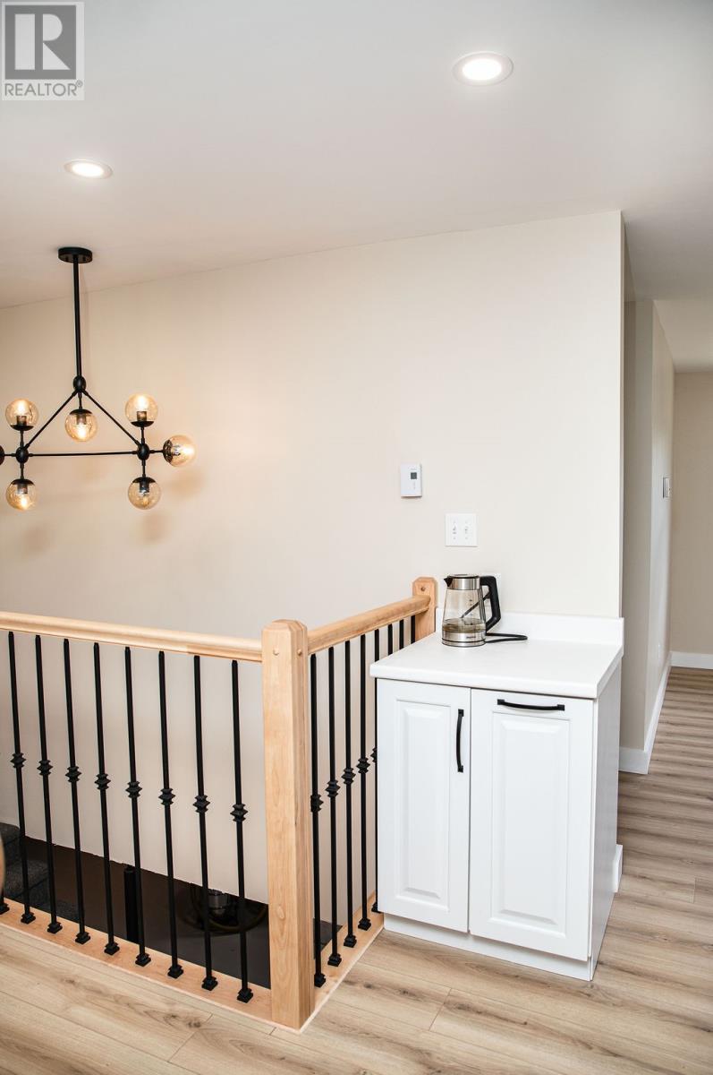 24 Cabot Lane Property Photo 29