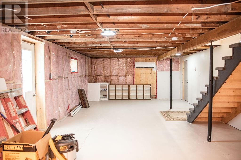 24 Cabot Lane Property Photo 33