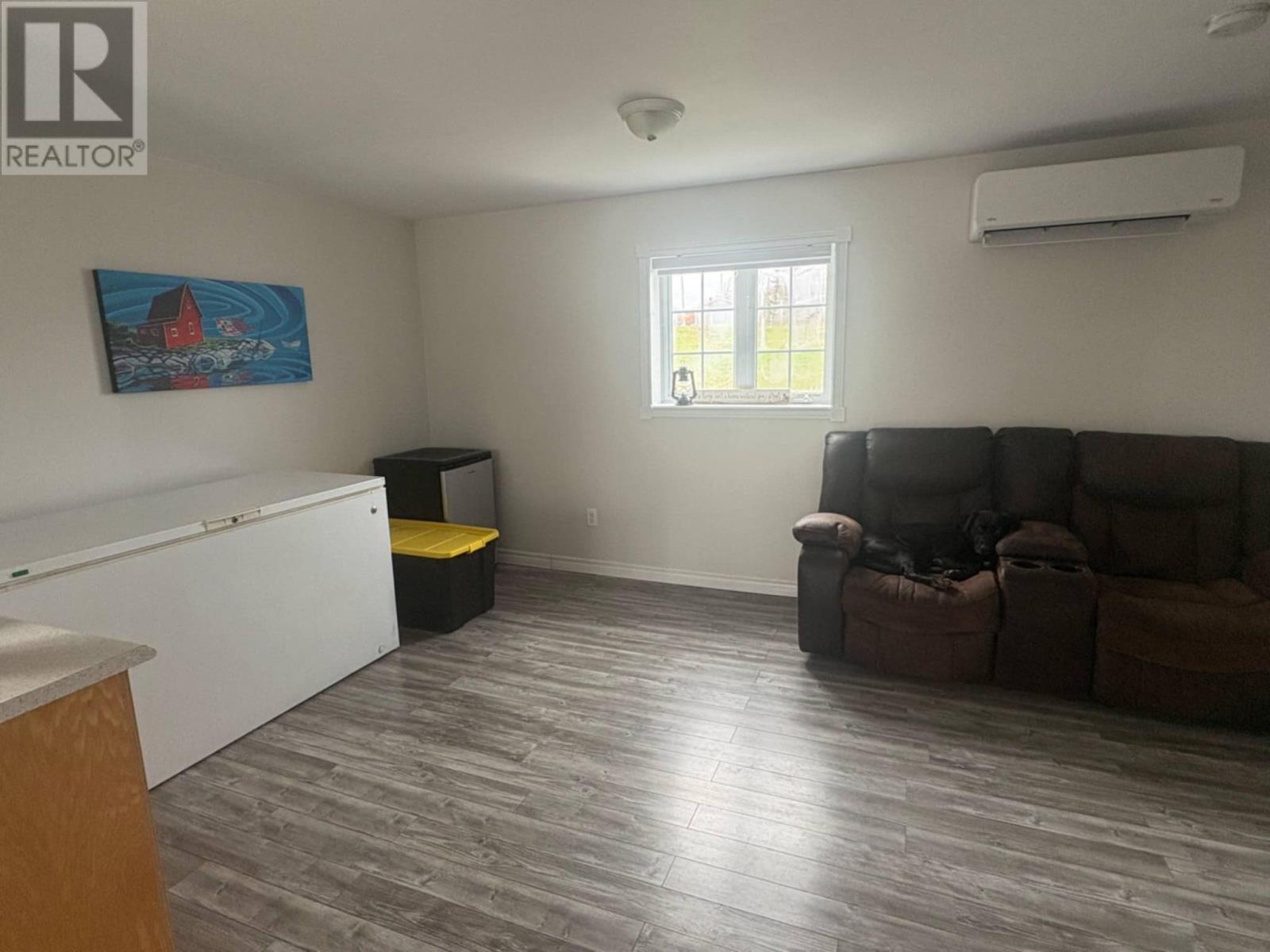 29 Harbourview Drive Property Photo 9