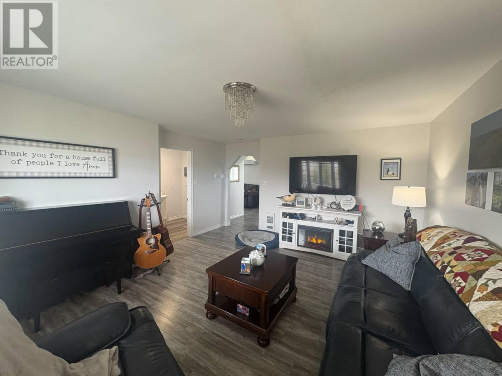 29 Harbourview Drive Property Photo 11