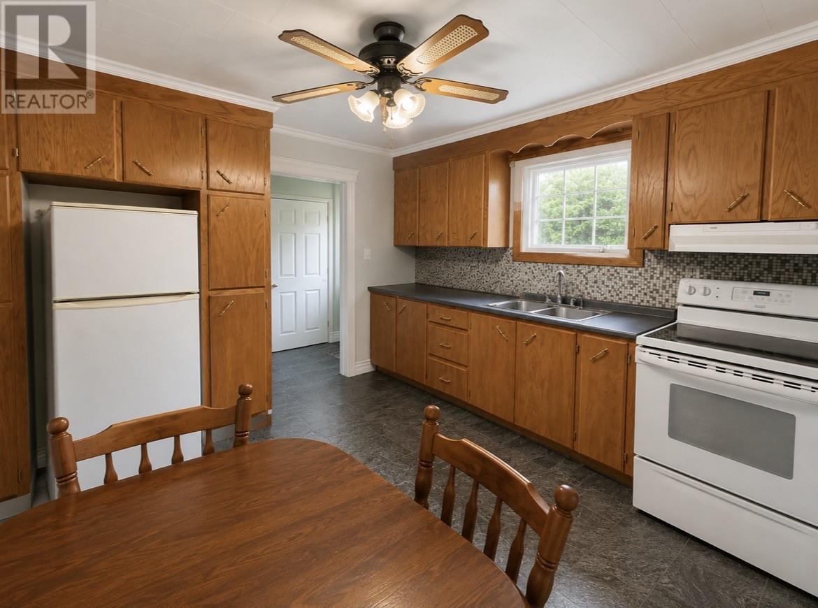 59 Main Road Property Photo 5