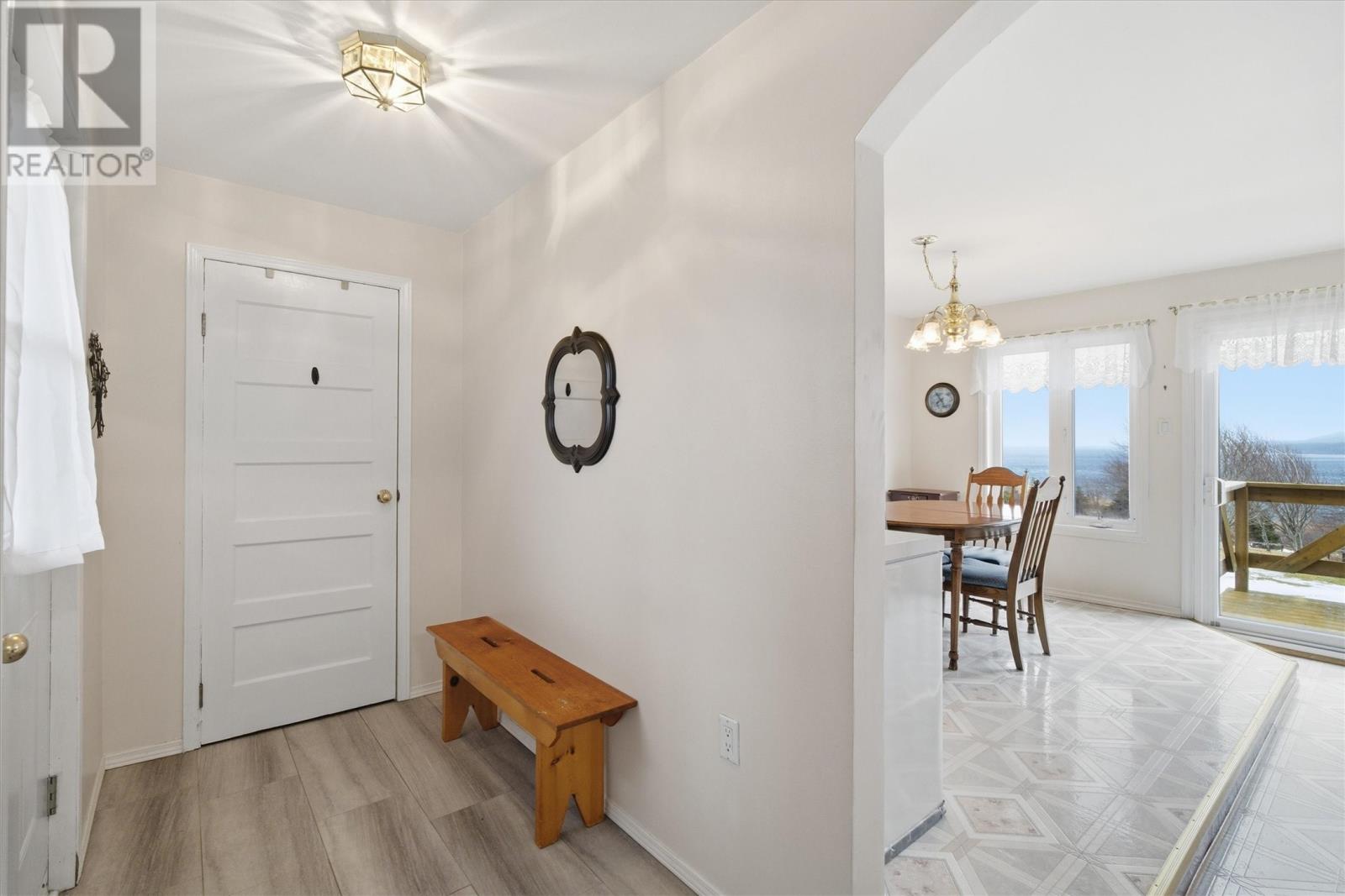 100 Harbour Road Property Photo 22