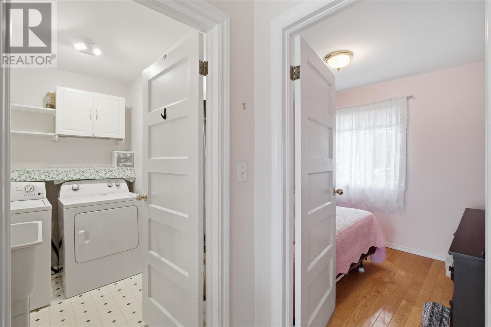 100 Harbour Road Property Photo 23