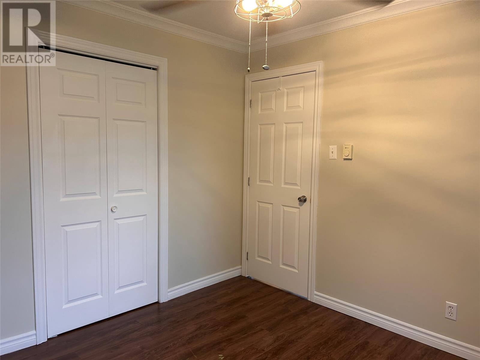 20 Pleasant Street Property Photo 10