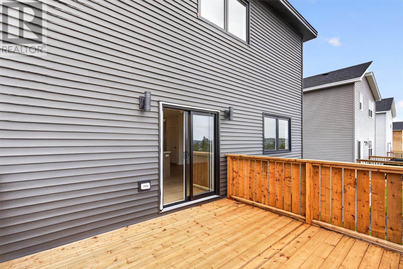 99 Trenton Drive Property Photo 18