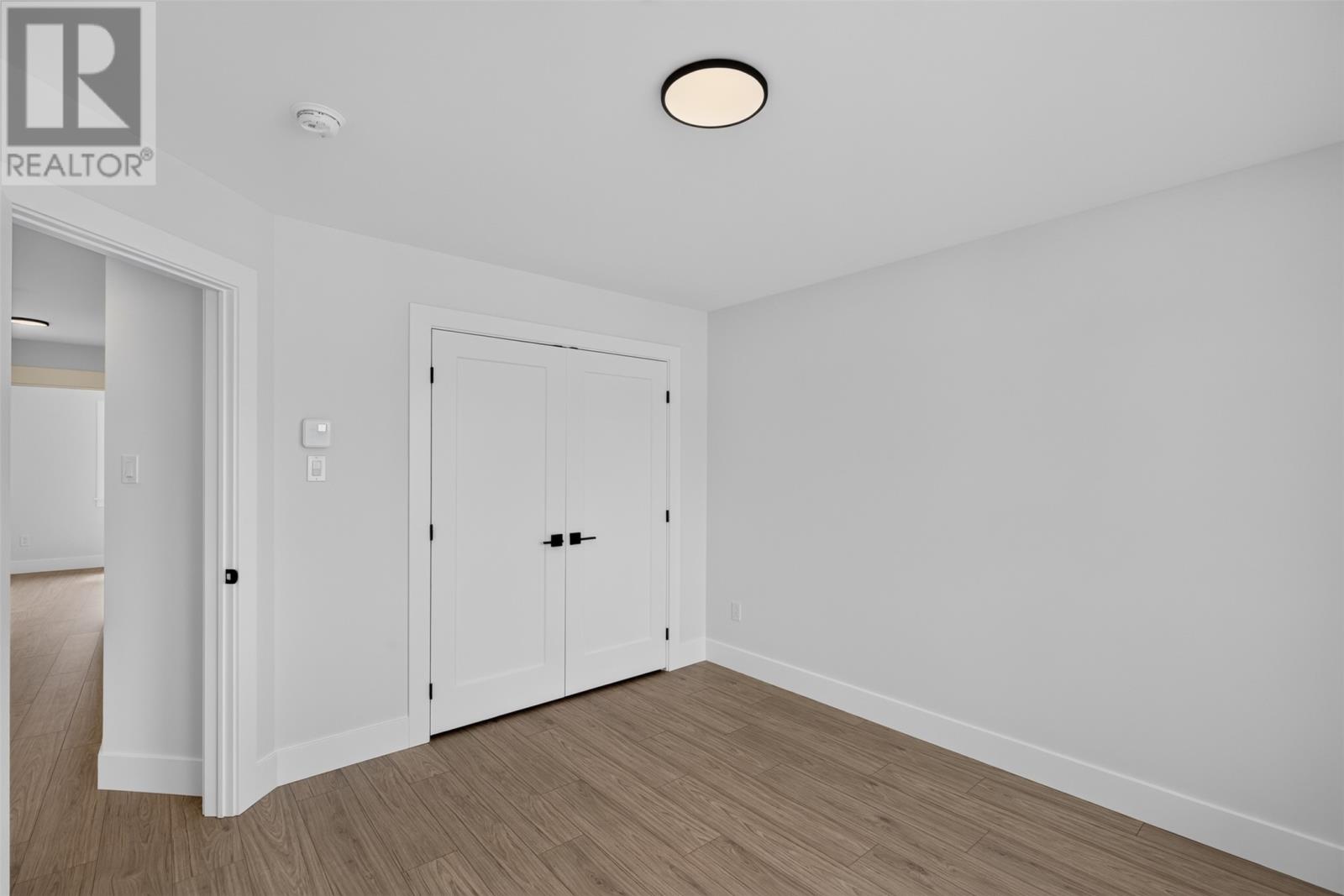 99 Trenton Drive Property Photo 21