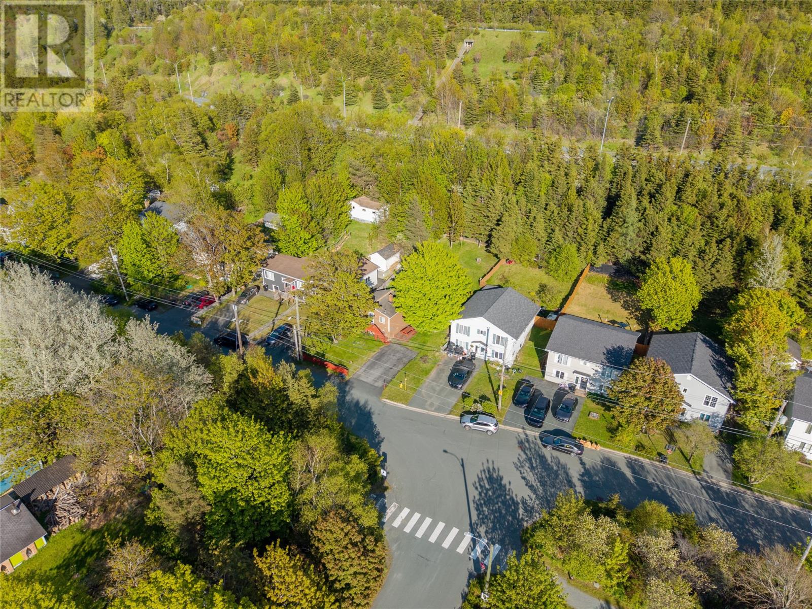 41 Hillview Drive Property Photo 13