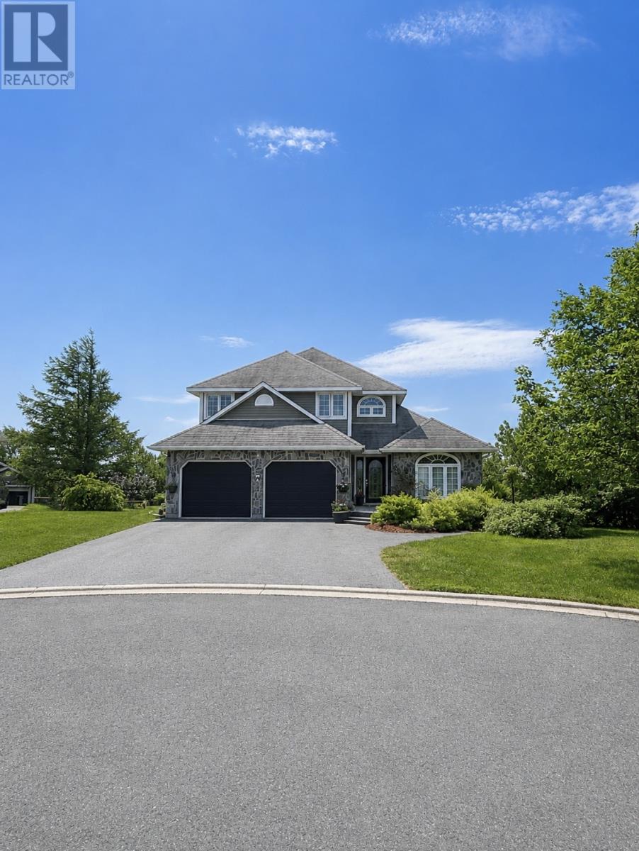 16 Jean D'arc Place Property Photo 1