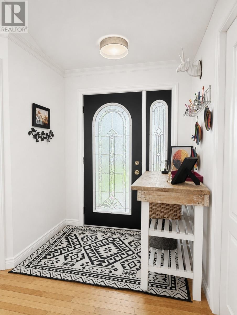 16 Jean D'arc Place Property Photo 2