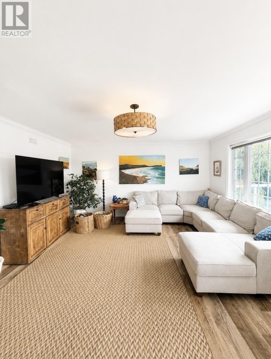 16 Jean D'arc Place Property Photo 13