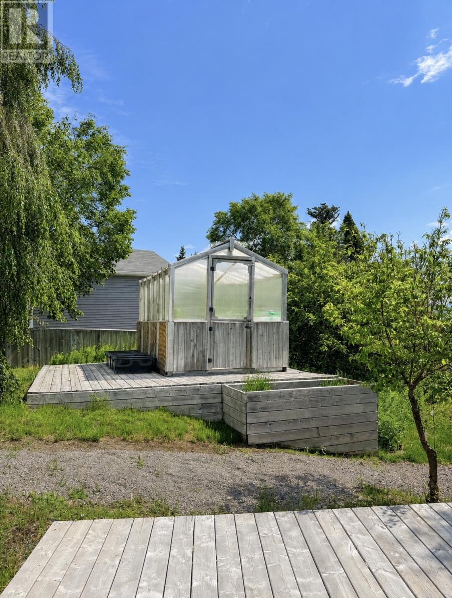 16 Jean D'arc Place Property Photo 35