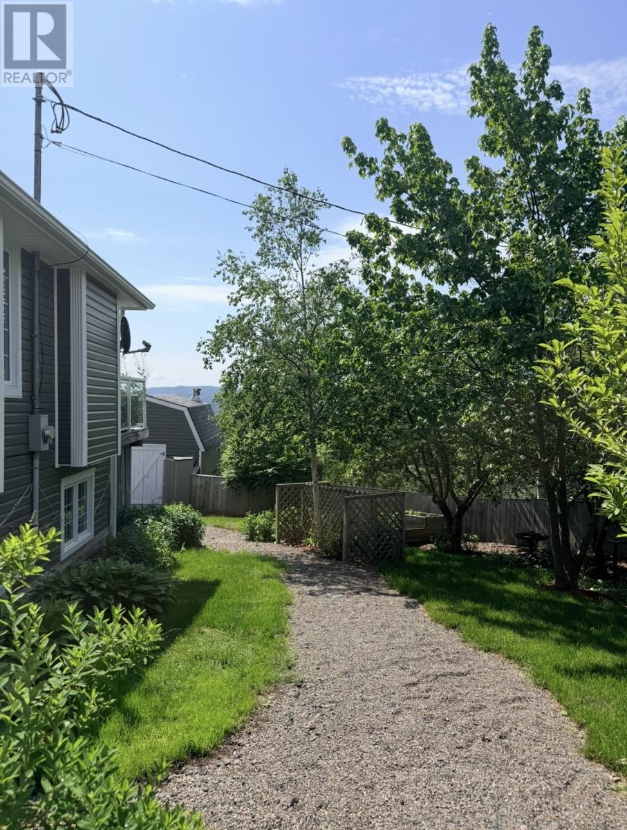 16 Jean D'arc Place Property Photo 39