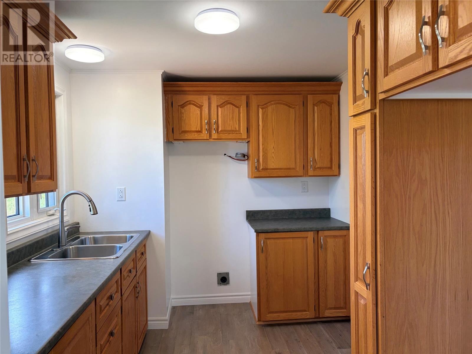 47 Glenhaven Boulevard Property Photo 9